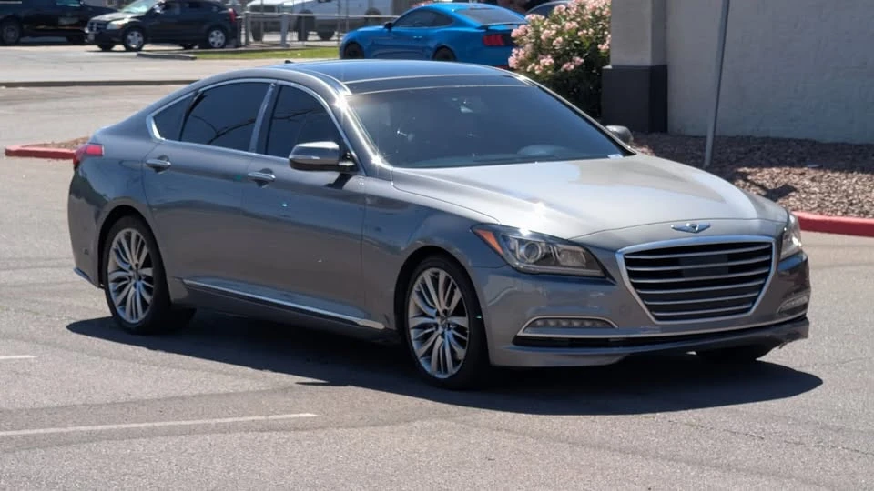 2018 Hyundai Genesis - Image 3 of 10