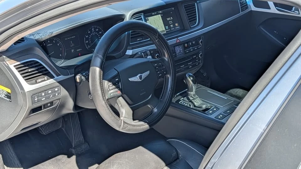 2018 Hyundai Genesis - Image 7 of 10