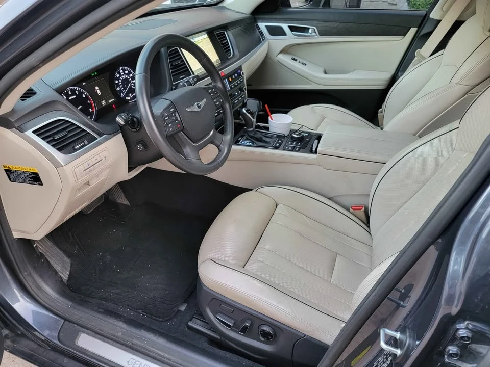2018 Hyundai Genesis - Image 10 of 12