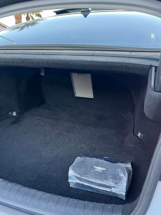 2018 Hyundai Genesis - Image 16 of 16
