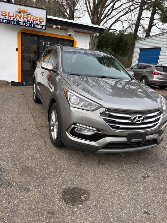 2018 Hyundai Santa Fe - Image 5 of 10