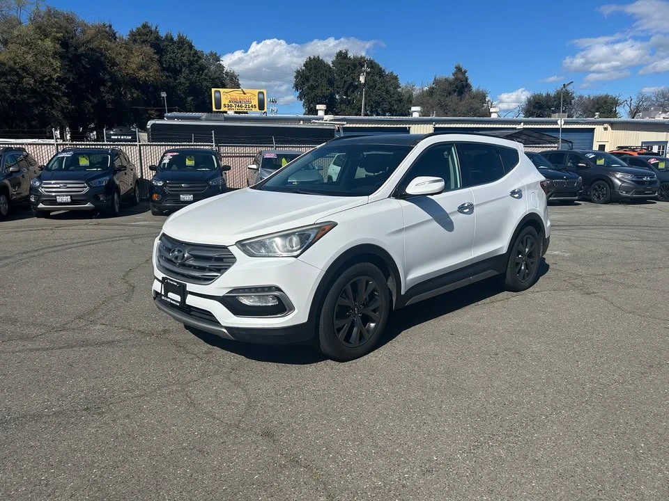 2018 Hyundai Santa Fe - Image 2 of 19