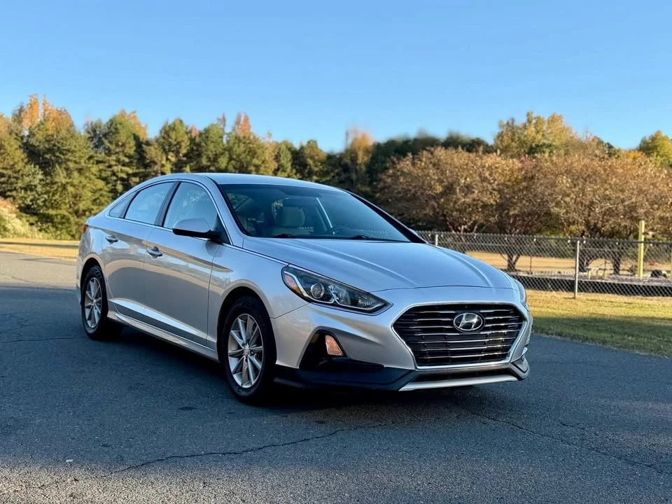 2018 Hyundai Sonata - Image 8 of 20