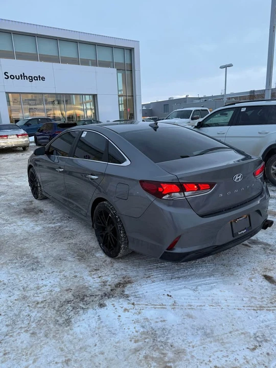 2018 Hyundai Sonata - Image 3 of 12
