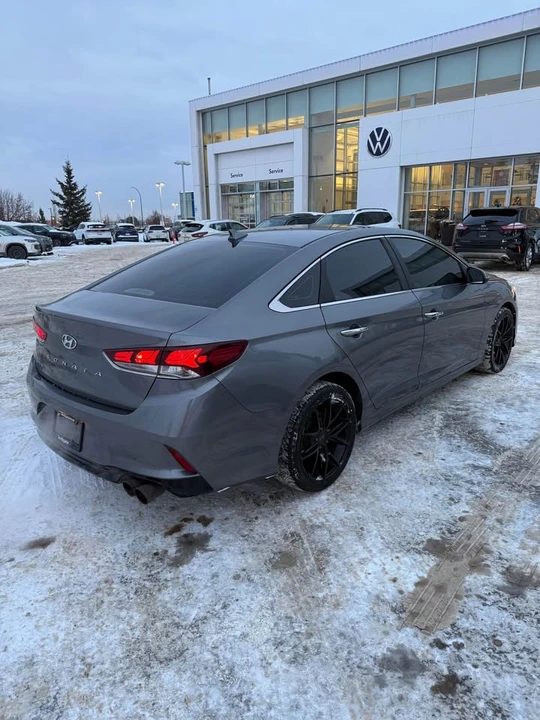 2018 Hyundai Sonata - Image 4 of 12