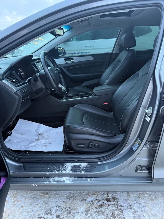 2018 Hyundai Sonata - Image 8 of 12