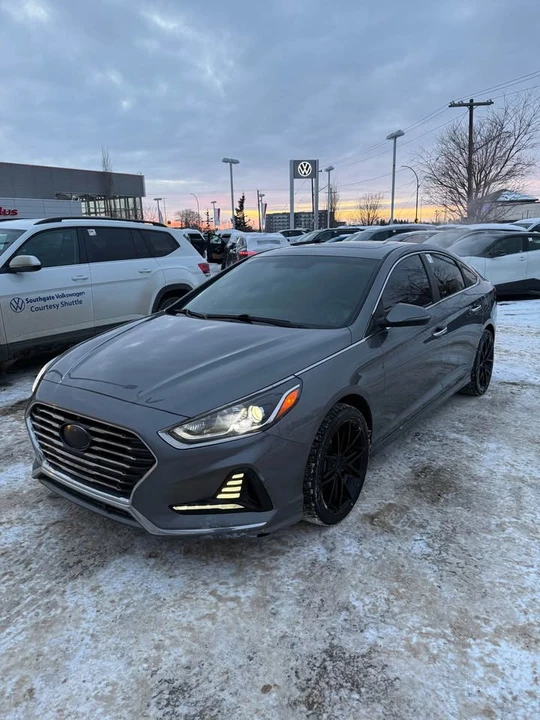 2018 Hyundai Sonata - Image 2 of 12