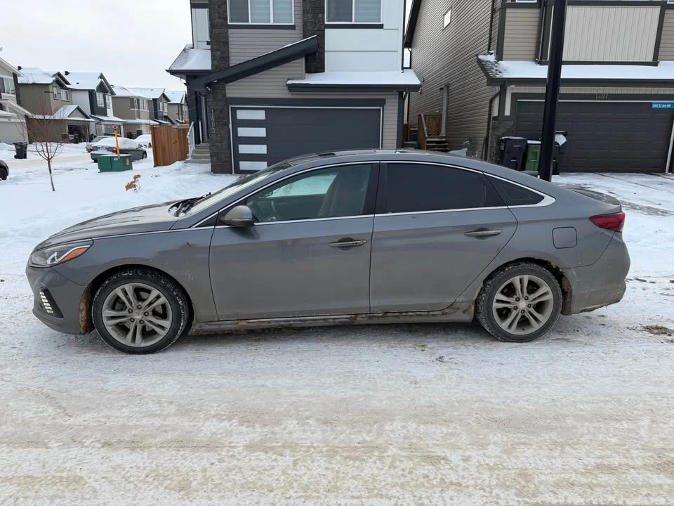 2018 Hyundai Sonata - Image 2 of 9