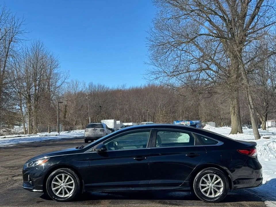 2018 Hyundai Sonata - Image 10 of 20