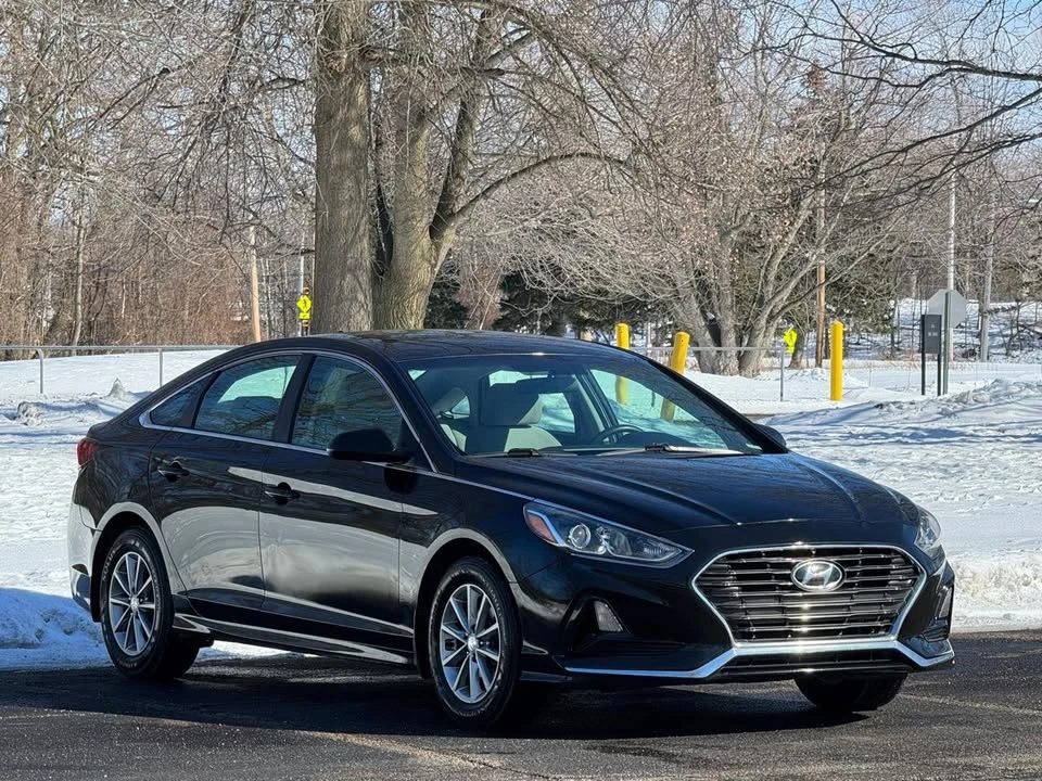 2018 Hyundai Sonata - Image 2 of 20