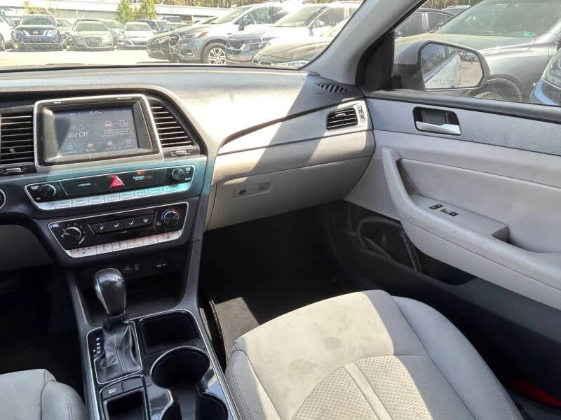 2018 Hyundai Sonata - Image 7 of 10