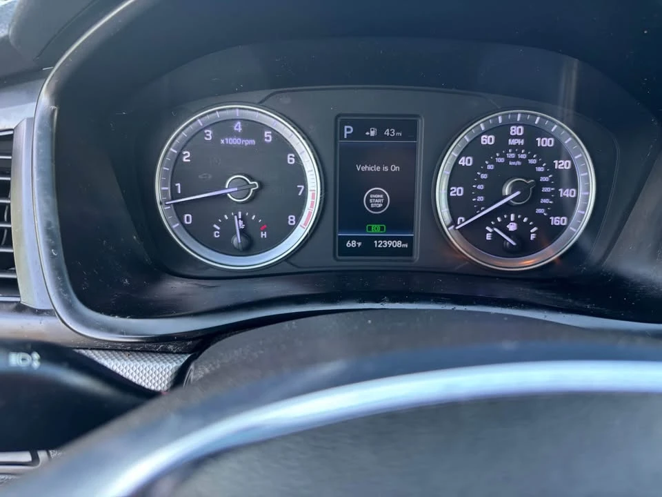 2018 Hyundai Sonata - Image 5 of 10