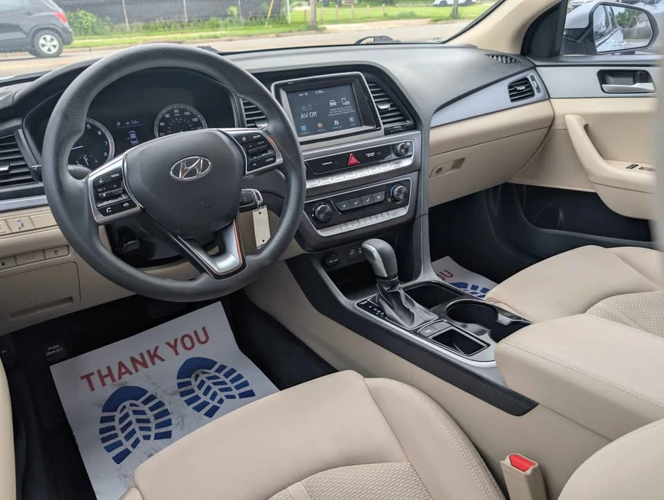 2018 Hyundai Sonata - Image 15 of 20