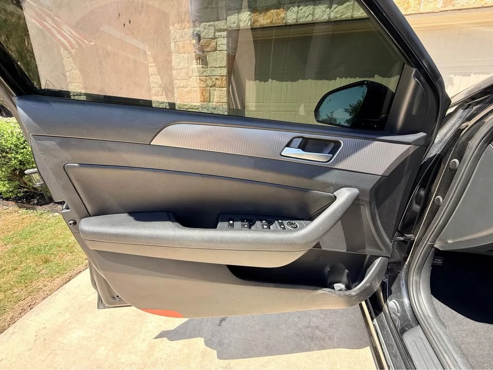 2018 Hyundai Sonata - Image 11 of 15