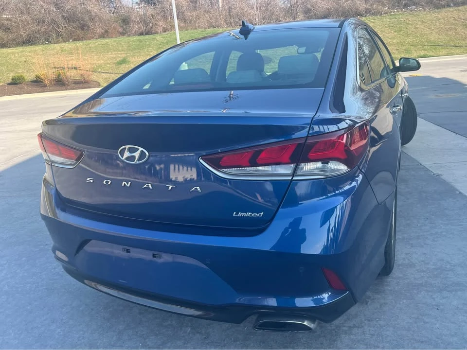 2018 Hyundai Sonata - Image 4 of 19
