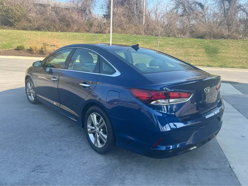 2018 Hyundai Sonata - Image 5 of 19