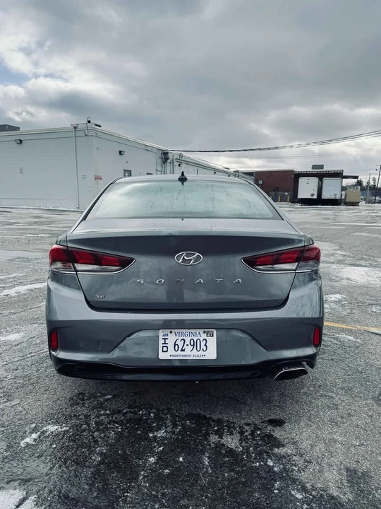 2018 Hyundai Sonata - Image 5 of 13