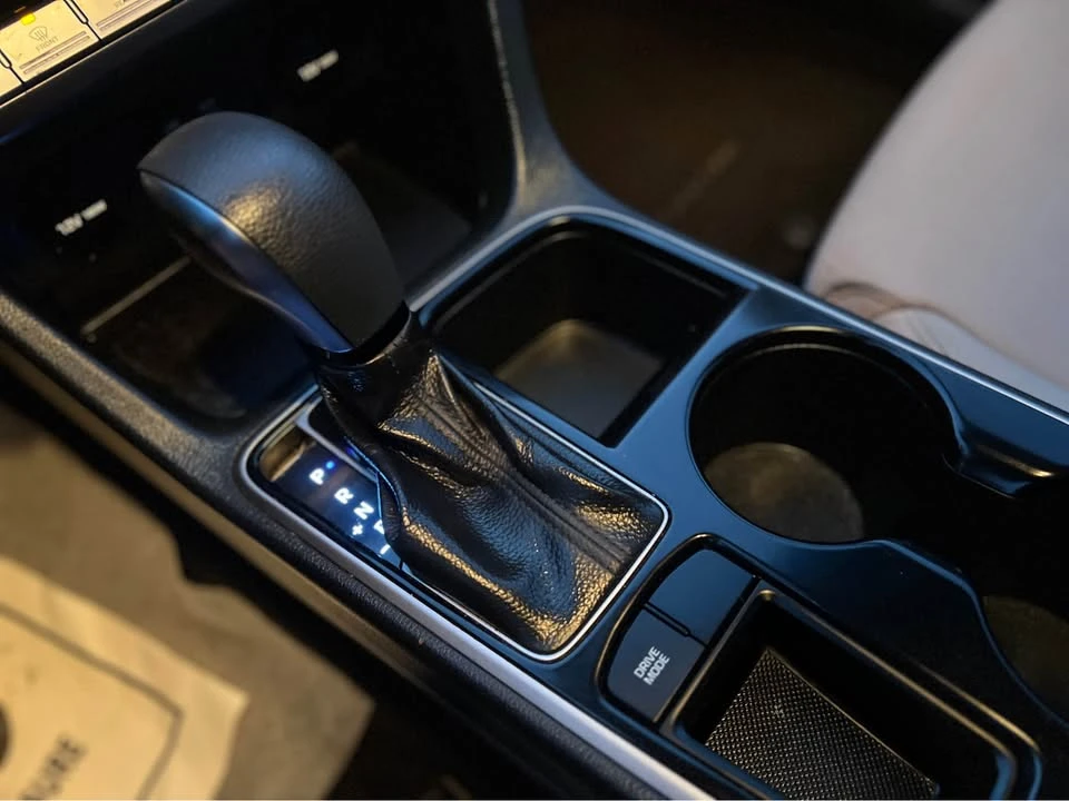 2018 Hyundai Sonata - Image 17 of 20