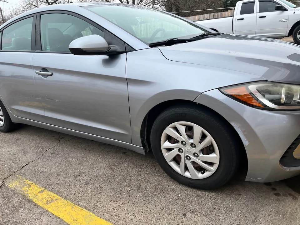 2018 Hyundai Sonata - Image 2 of 9