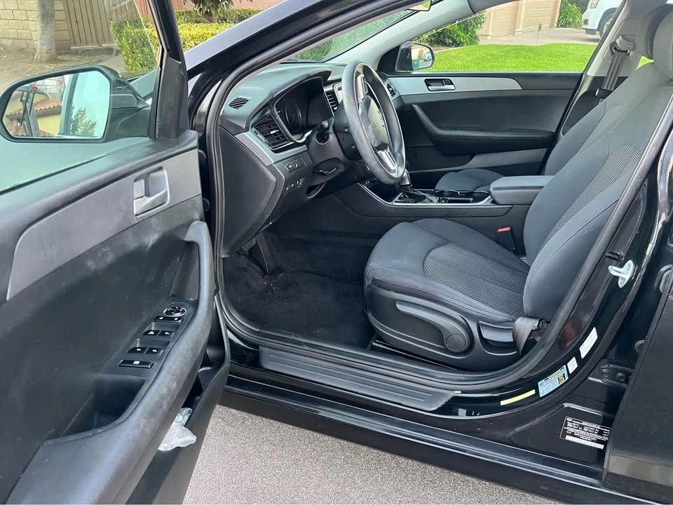 2018 Hyundai Sonata - Image 9 of 19