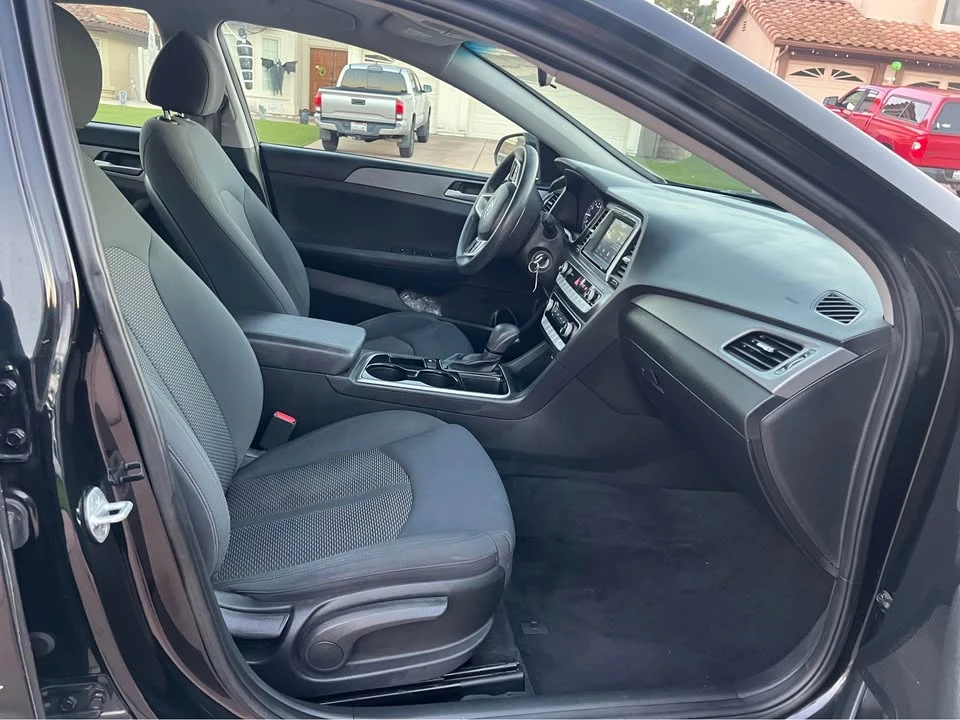 2018 Hyundai Sonata - Image 11 of 19