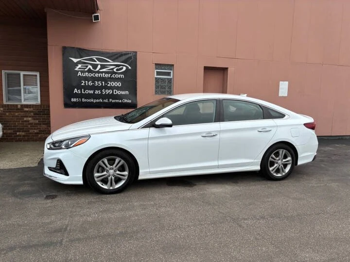 2018 Hyundai Sonata - Image 2 of 10