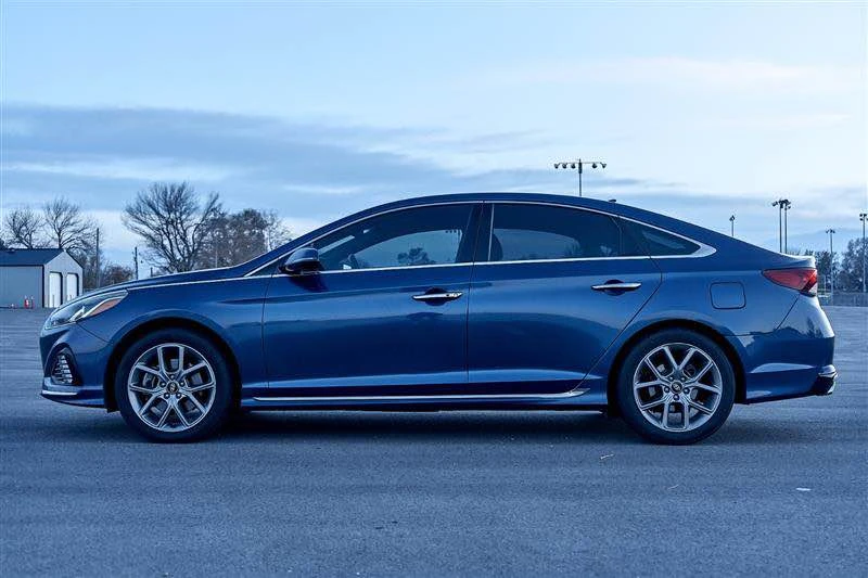 2018 Hyundai Sonata - Image 9 of 18
