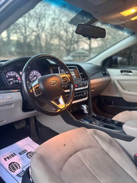 2018 Hyundai Sonata - Image 8 of 13
