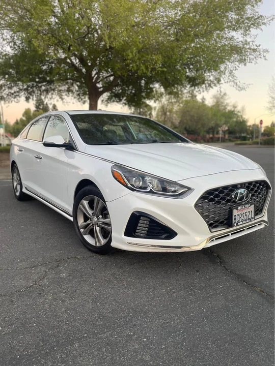 2018 Hyundai Sonata - Image 3 of 16