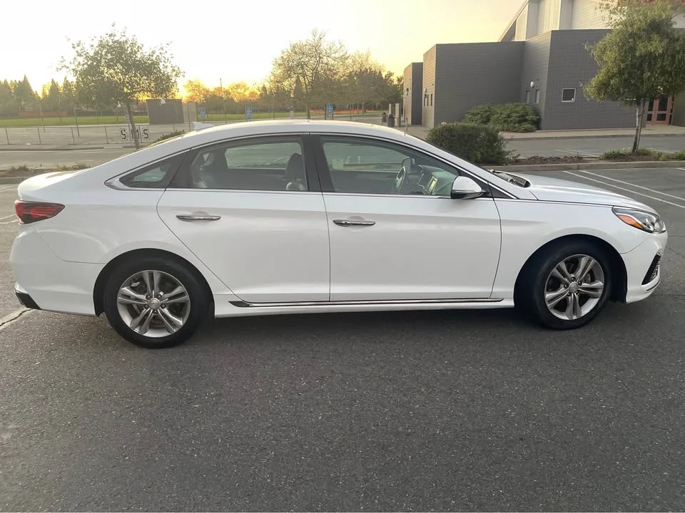 2018 Hyundai Sonata - Image 6 of 16