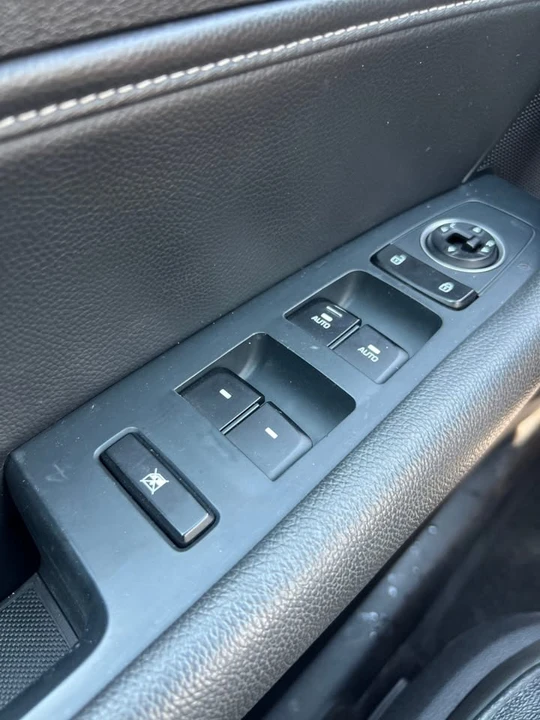 2018 Hyundai Sonata - Image 13 of 18