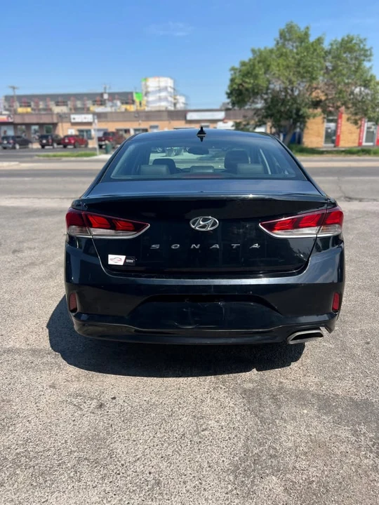 2018 Hyundai Sonata - Image 5 of 18