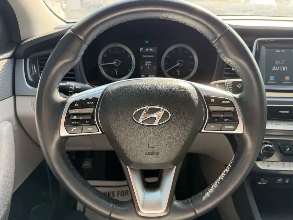 2018 Hyundai Sonata - Image 9 of 19