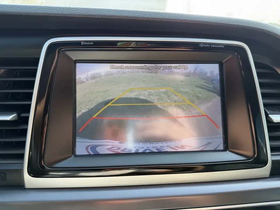 2018 Hyundai Sonata - Image 8 of 19