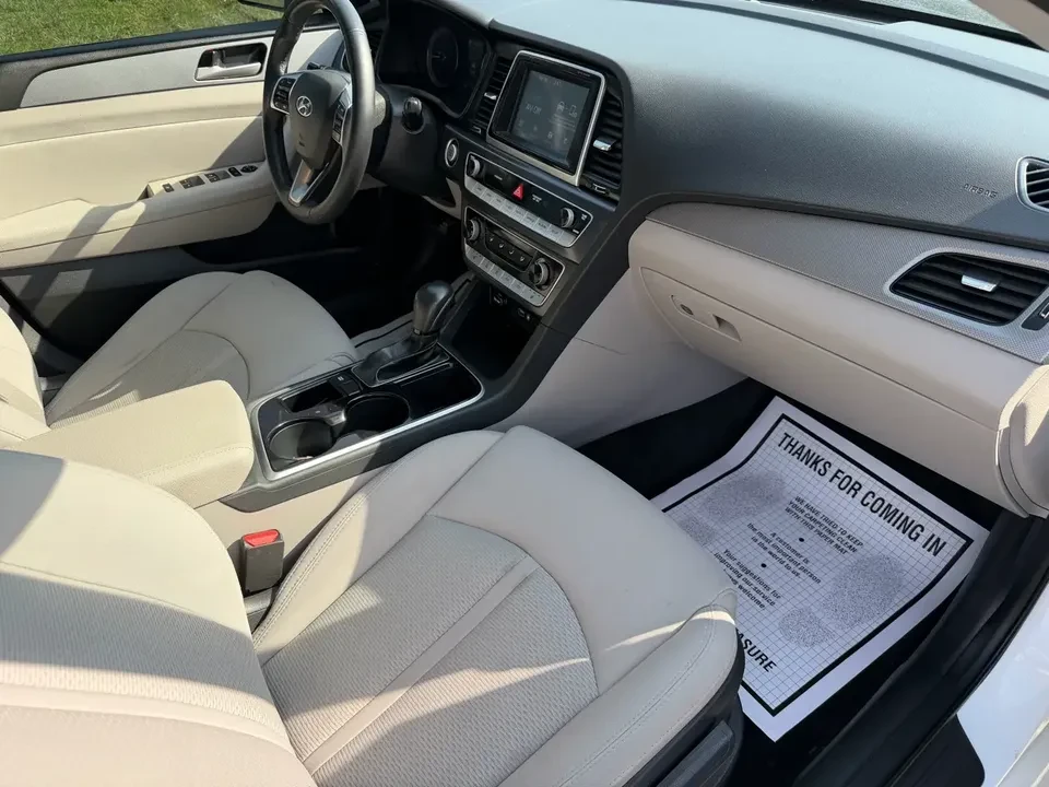 2018 Hyundai Sonata - Image 13 of 19