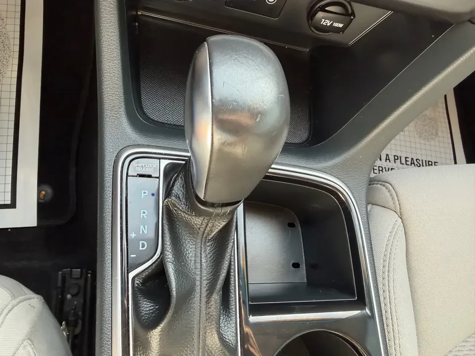 2018 Hyundai Sonata - Image 17 of 19