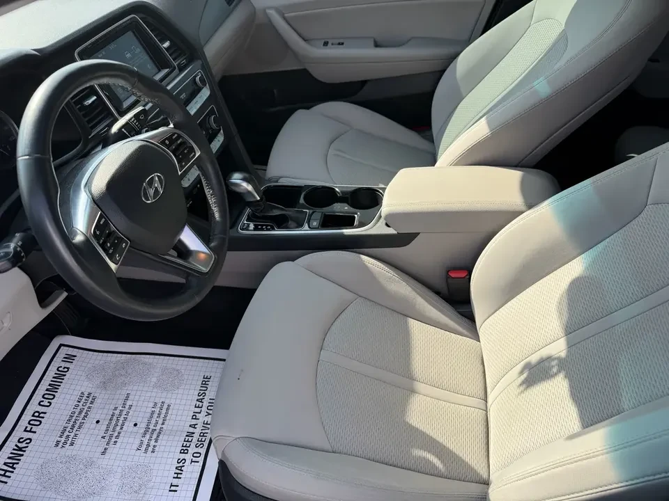 2018 Hyundai Sonata - Image 10 of 19