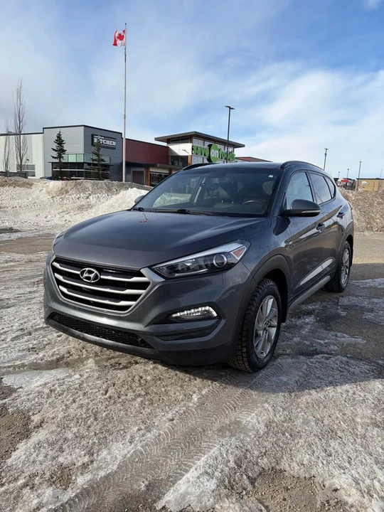 2018 Hyundai Tucson - Image 2 of 16