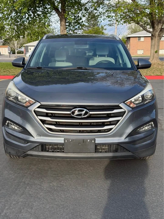 2018 Hyundai Tucson - Image 2 of 16