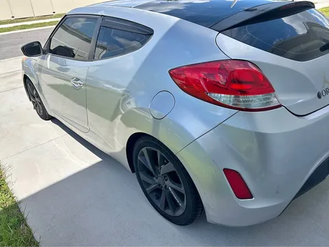 2018 Hyundai Veloster 2.0 Coupe