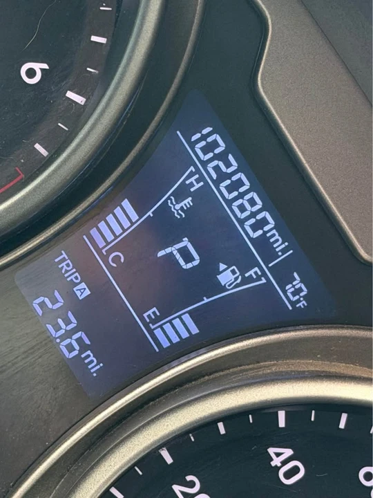 2018 Hyundai Veloster - Image 4 of 5