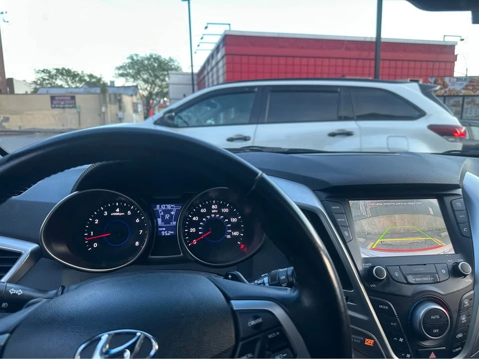 2018 Hyundai Veloster - Image 15 of 15