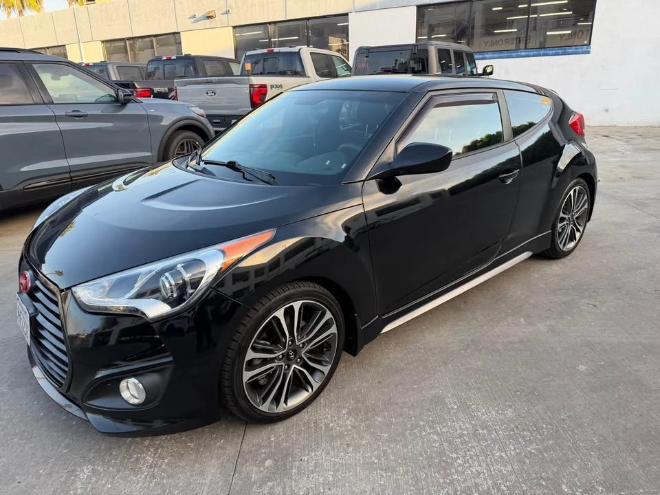 2018 Hyundai Veloster - Image 6 of 13