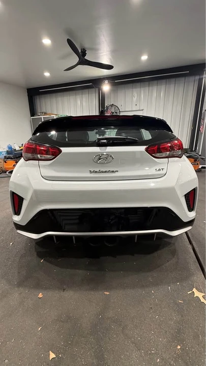 2018 Hyundai Veloster - Image 6 of 14