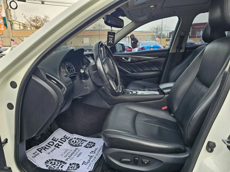 2018 Infiniti Q50 - Image 8 of 12