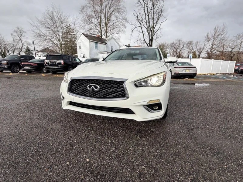 2018 Infiniti Q50 - Image 2 of 12