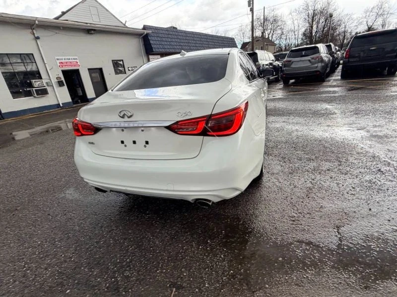 2018 Infiniti Q50 - Image 10 of 12