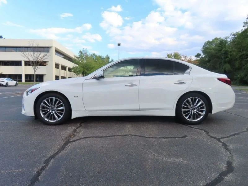 2018 Infiniti Q50 - Image 8 of 12
