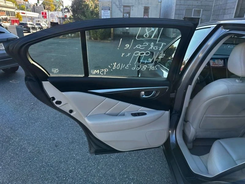 2018 Infiniti Q50 - Image 12 of 12