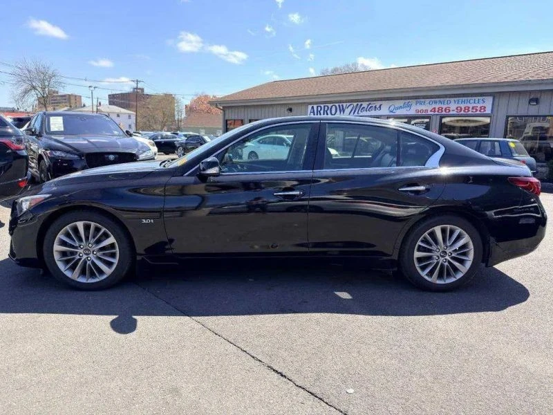 2018 Infiniti Q50 - Image 9 of 12